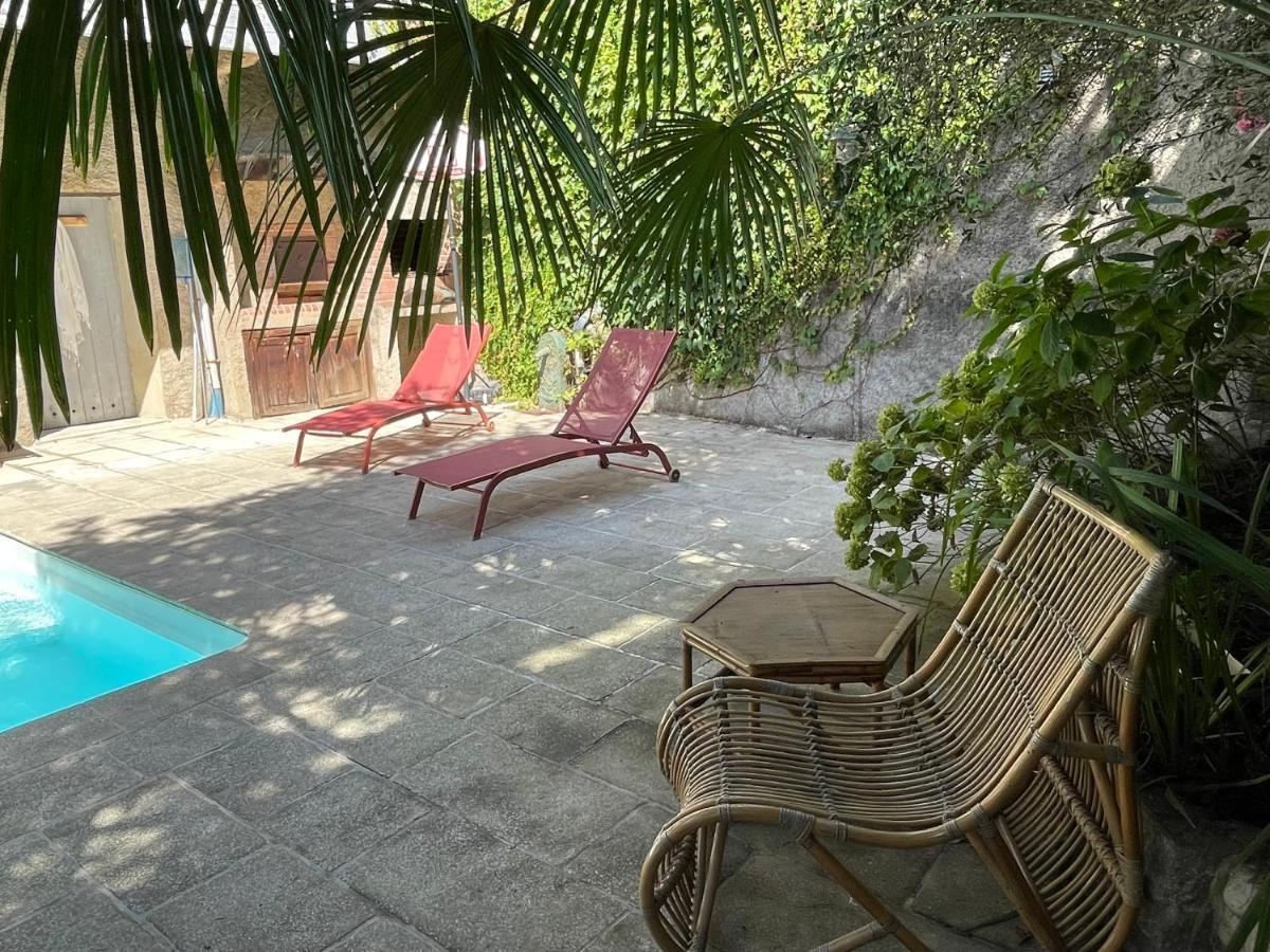 La Maison Aux Murs Anciens Et Ses Chambres Tarbes Esterno foto