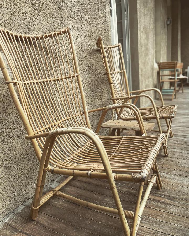 La Maison Aux Murs Anciens Et Ses Chambres Tarbes Esterno foto